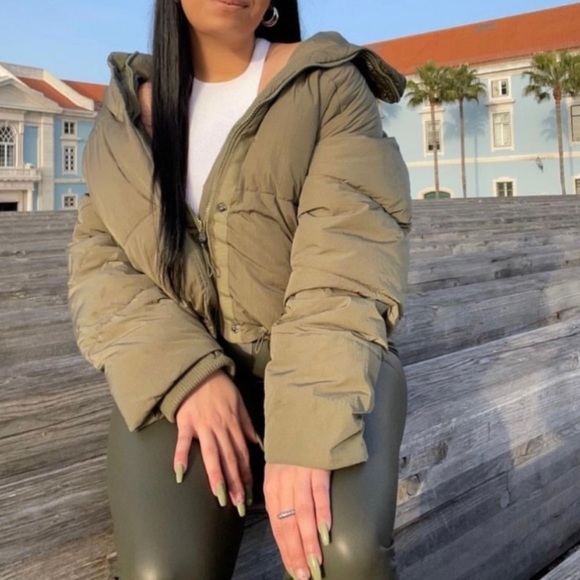 Zara green puffer jacket - Picture 2 of 2